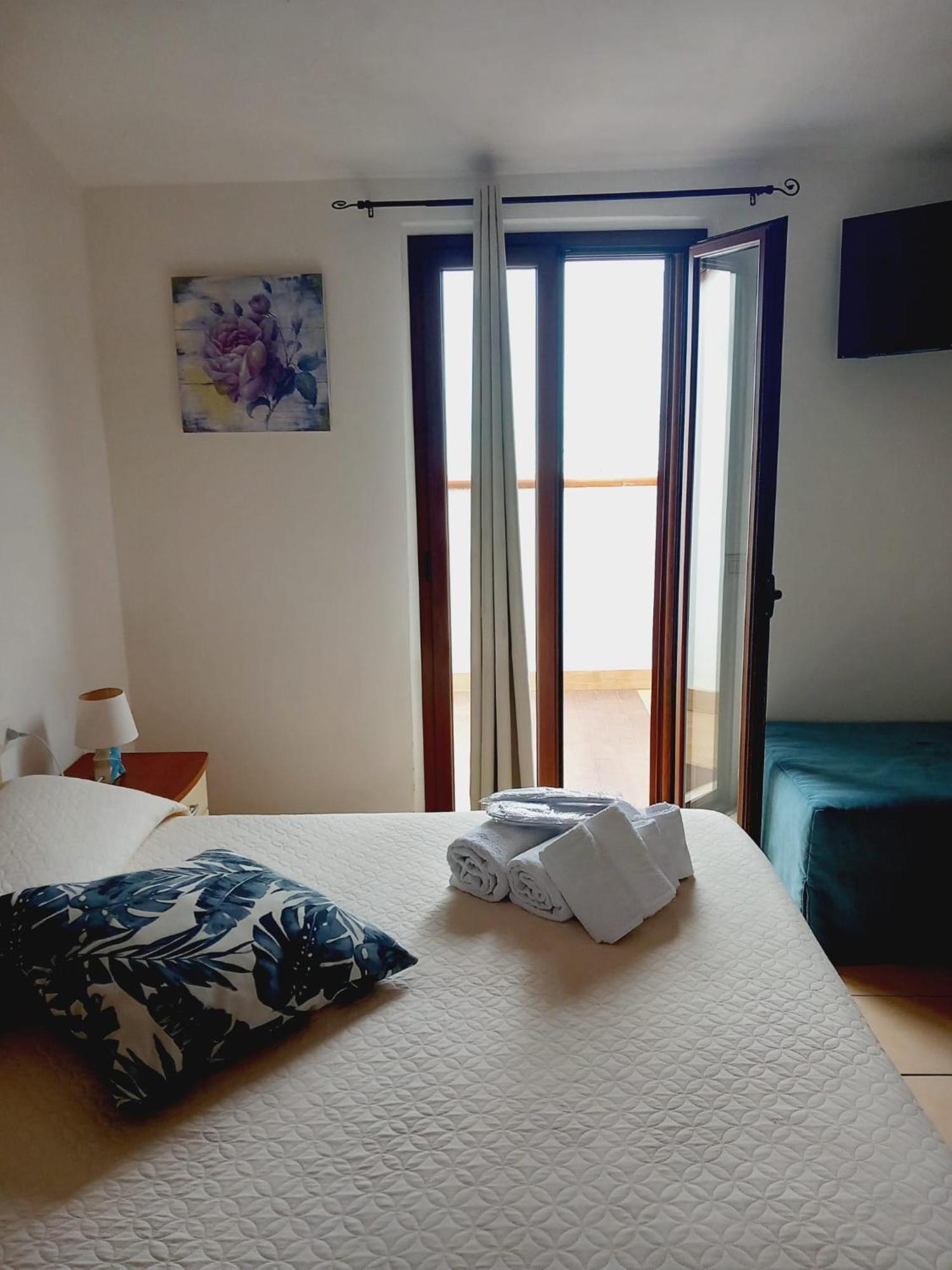 Albergo Labotte Весте Екстериор снимка